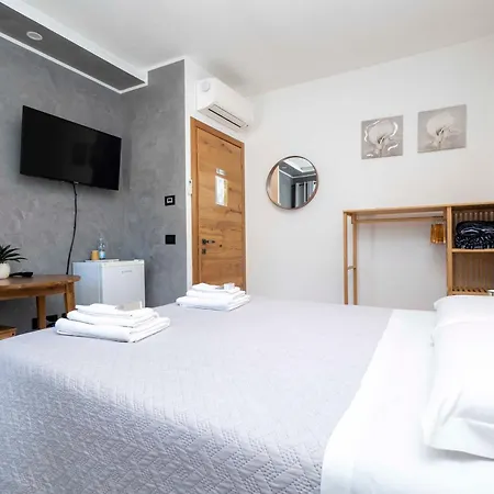 La Pineta Nel Borgo Rávena