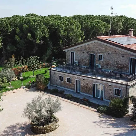 Bed and breakfast La Pineta Nel Borgo Rávena