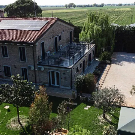 La Pineta Nel Borgo Равенна