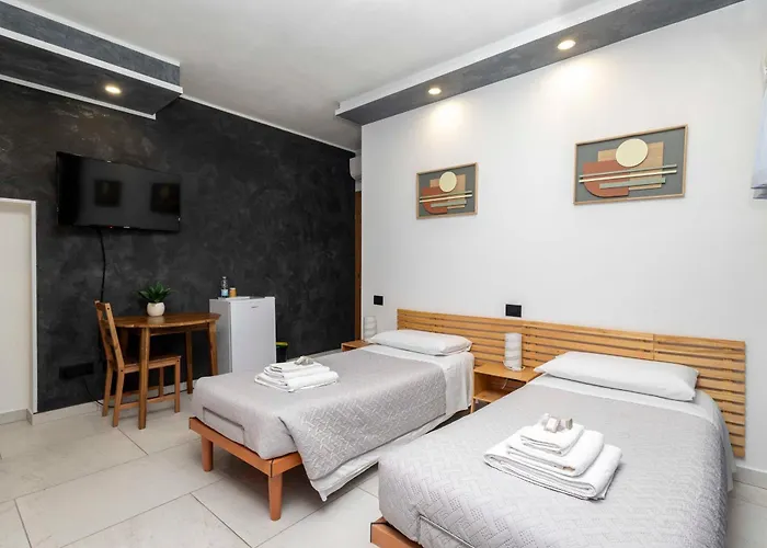 La Pineta Nel Borgo Bed & Breakfast